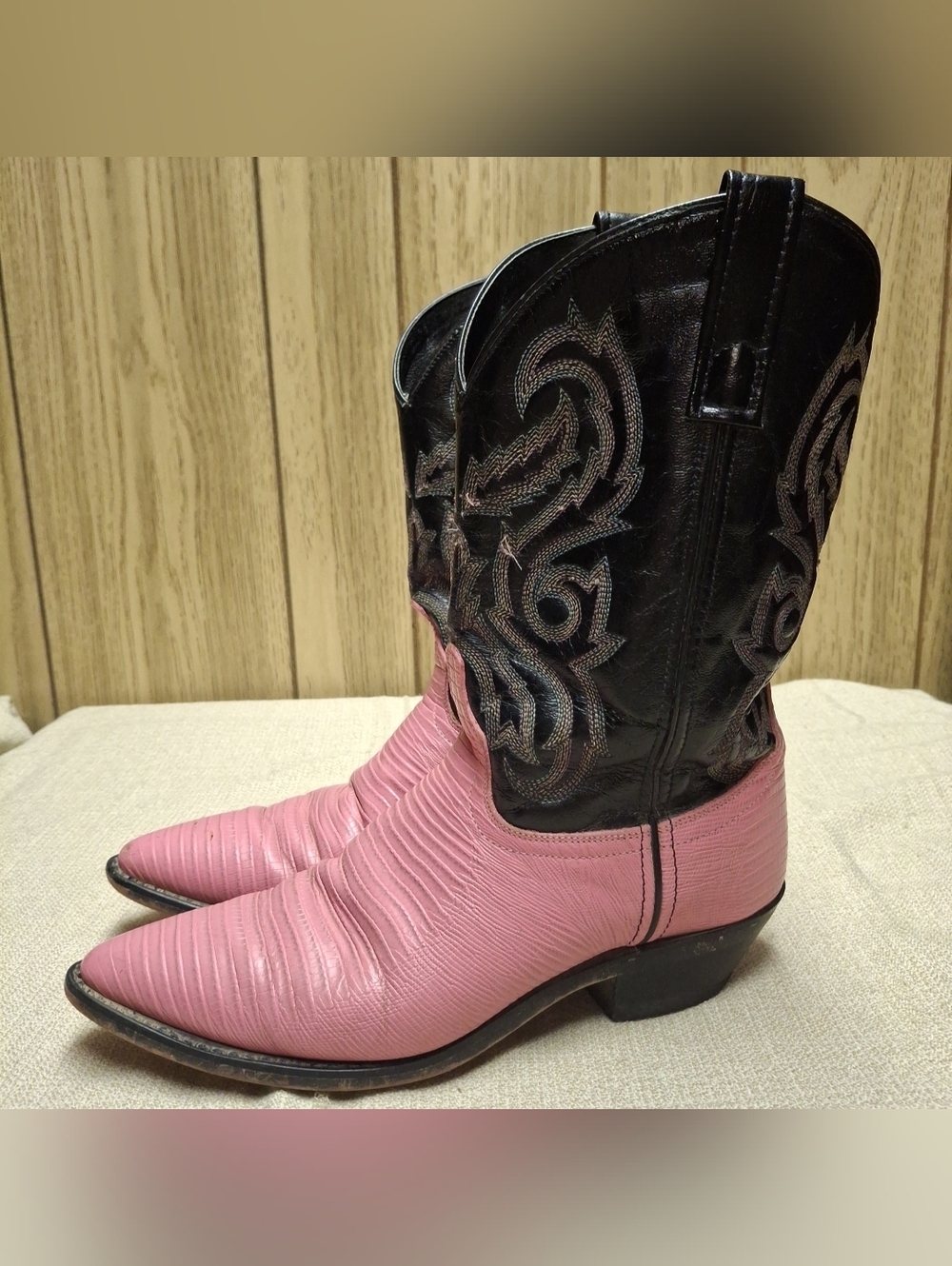 Vintage Pink Lizard Pointed Toe Designer Cowboy Western Boots Womens 8.5 M